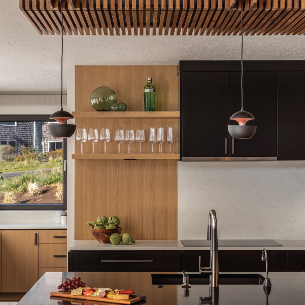 Modern kitchen of an Oregon coast home built by Riddle Construction Modern kitchen of an Oregon coast home built by Riddle Construction